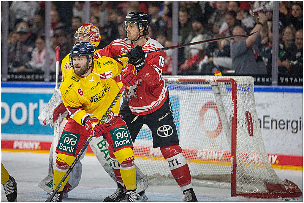 PENNY DEL; Koelner Haie- Duesseldorfer EG; Koeln, 16.12.2022